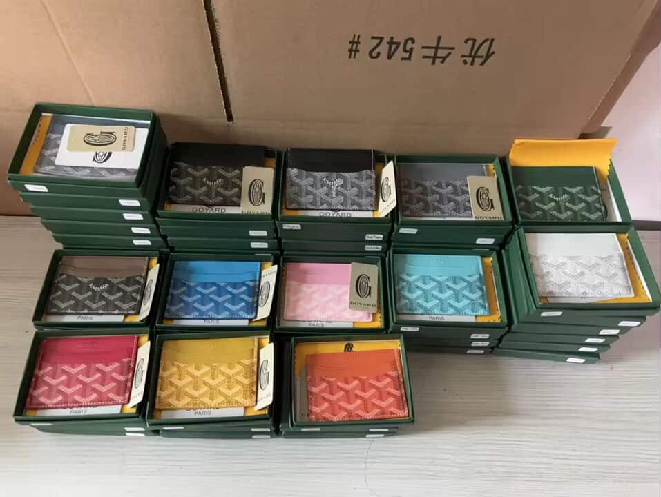 Tarjeteros goyard